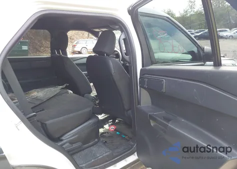 2021 Ford Police Interceptor from USA, damaged, VIN 1FM5K8AB4MGB72152